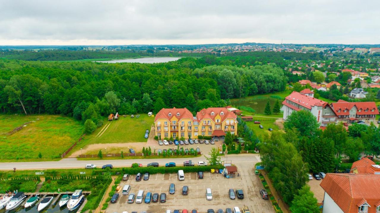 Hotel Helena Gizycko Exterior photo